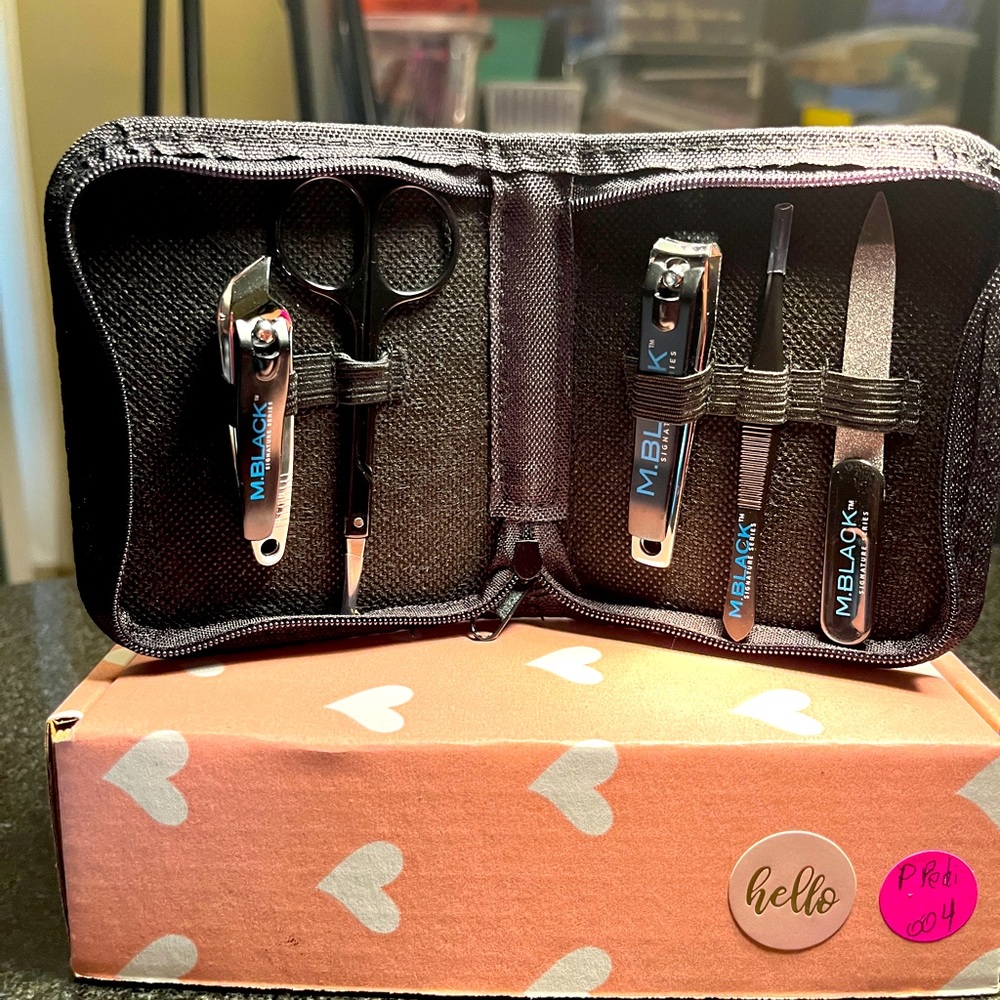 Unisex Manicure sets